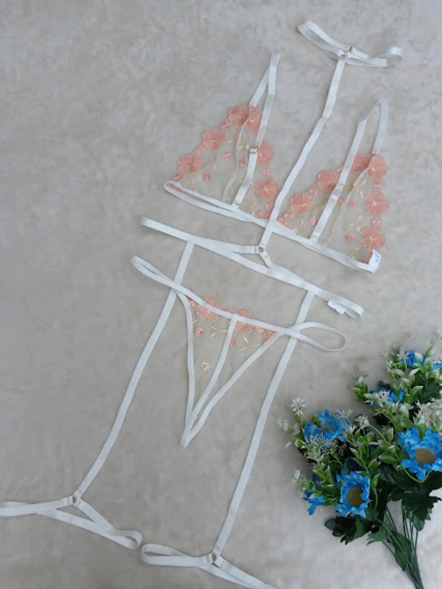 Conjunto Flores Bordadas 3