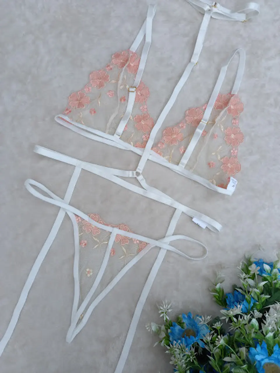 Conjunto Flores Bordadas 4