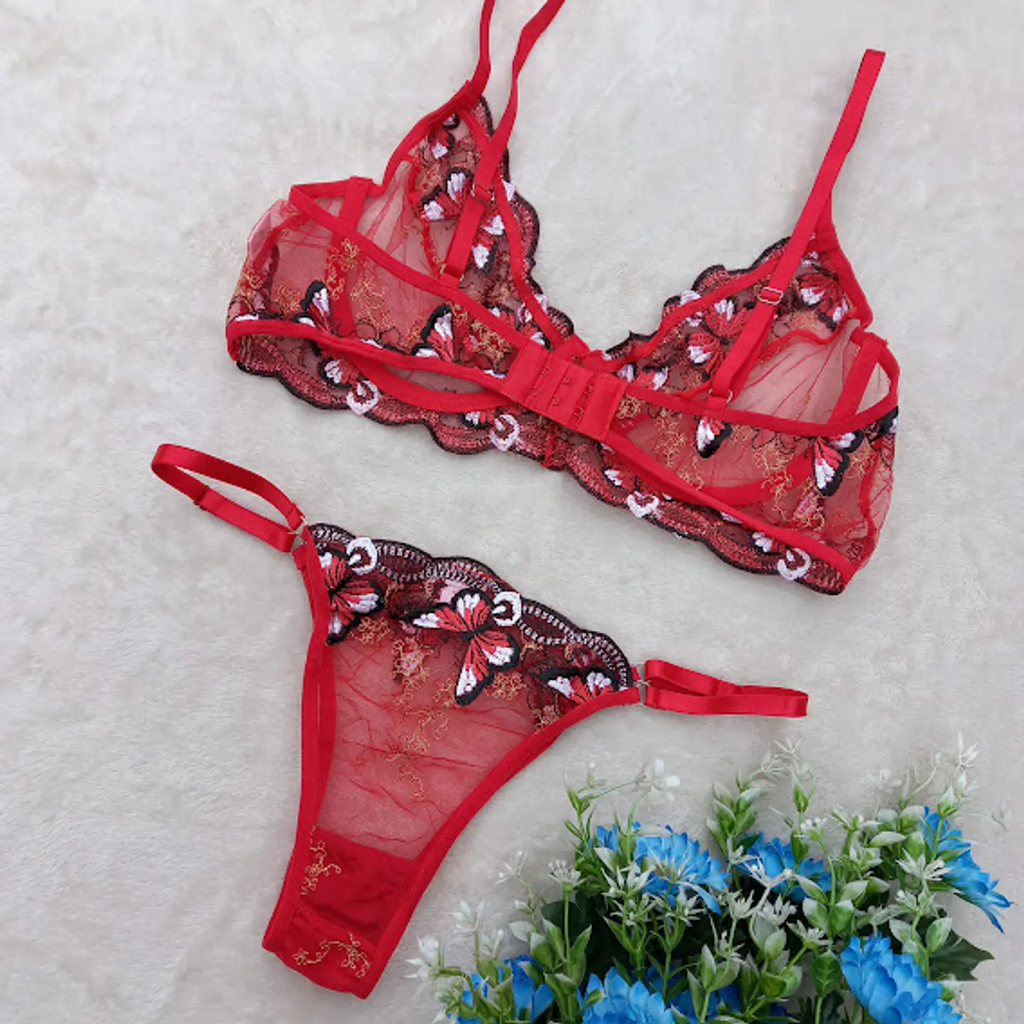 Conjunto Bordado de Mariposas 2