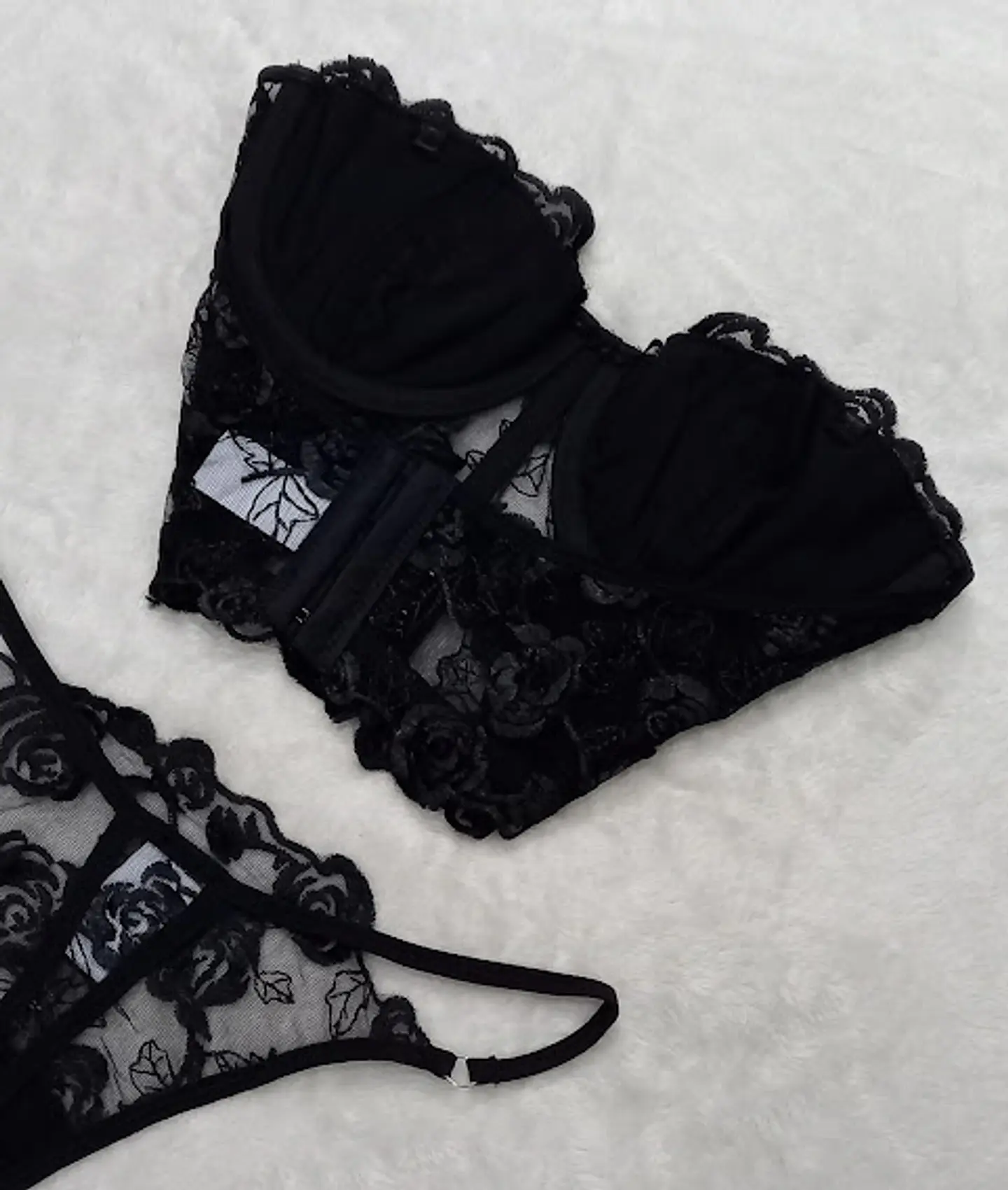 Conjunto Rosas 4