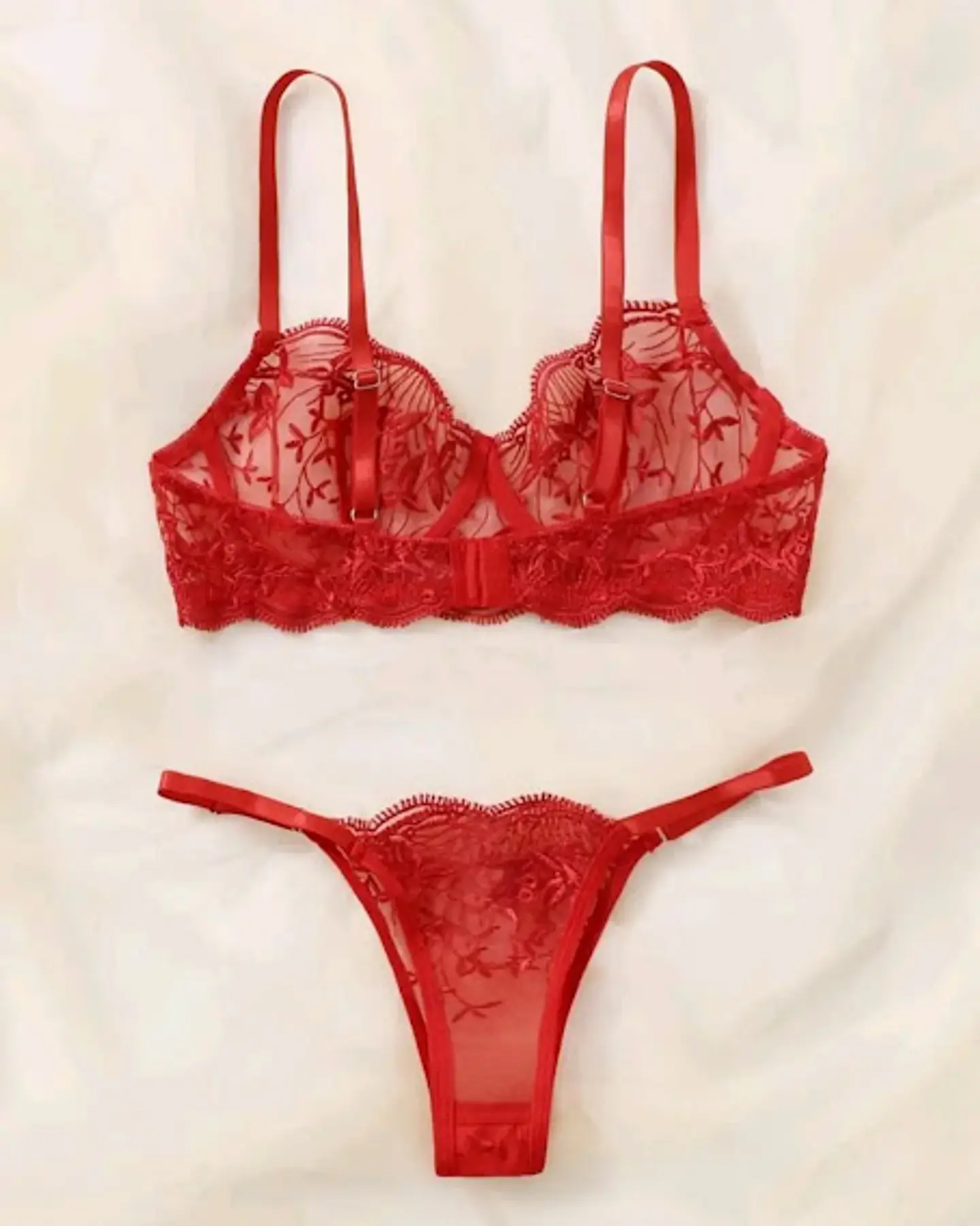 Conjunto Flores Bordadas 2