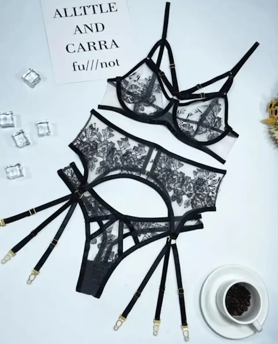 Conjunto Malla y Flores 3