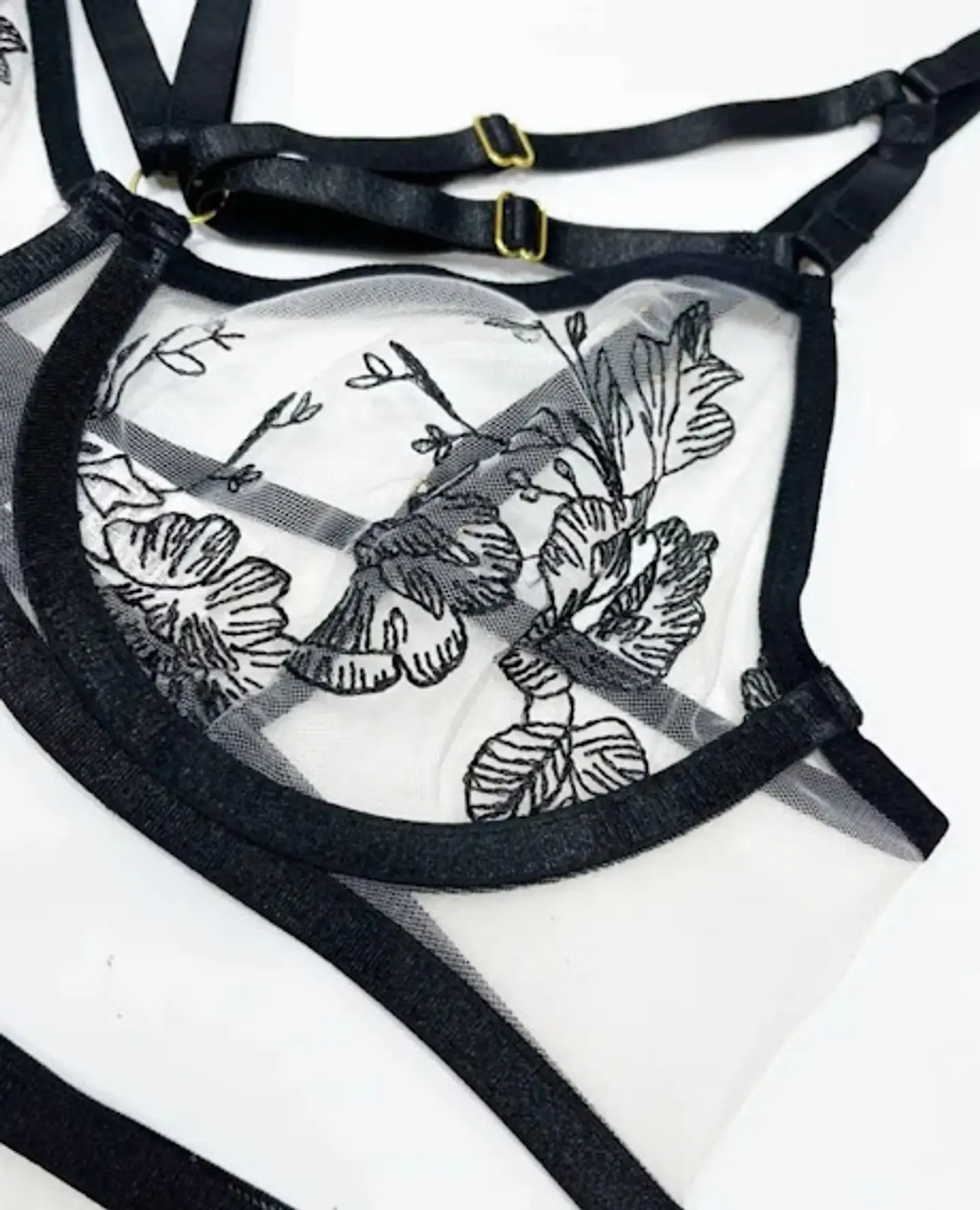 Conjunto Malla y Flores 4