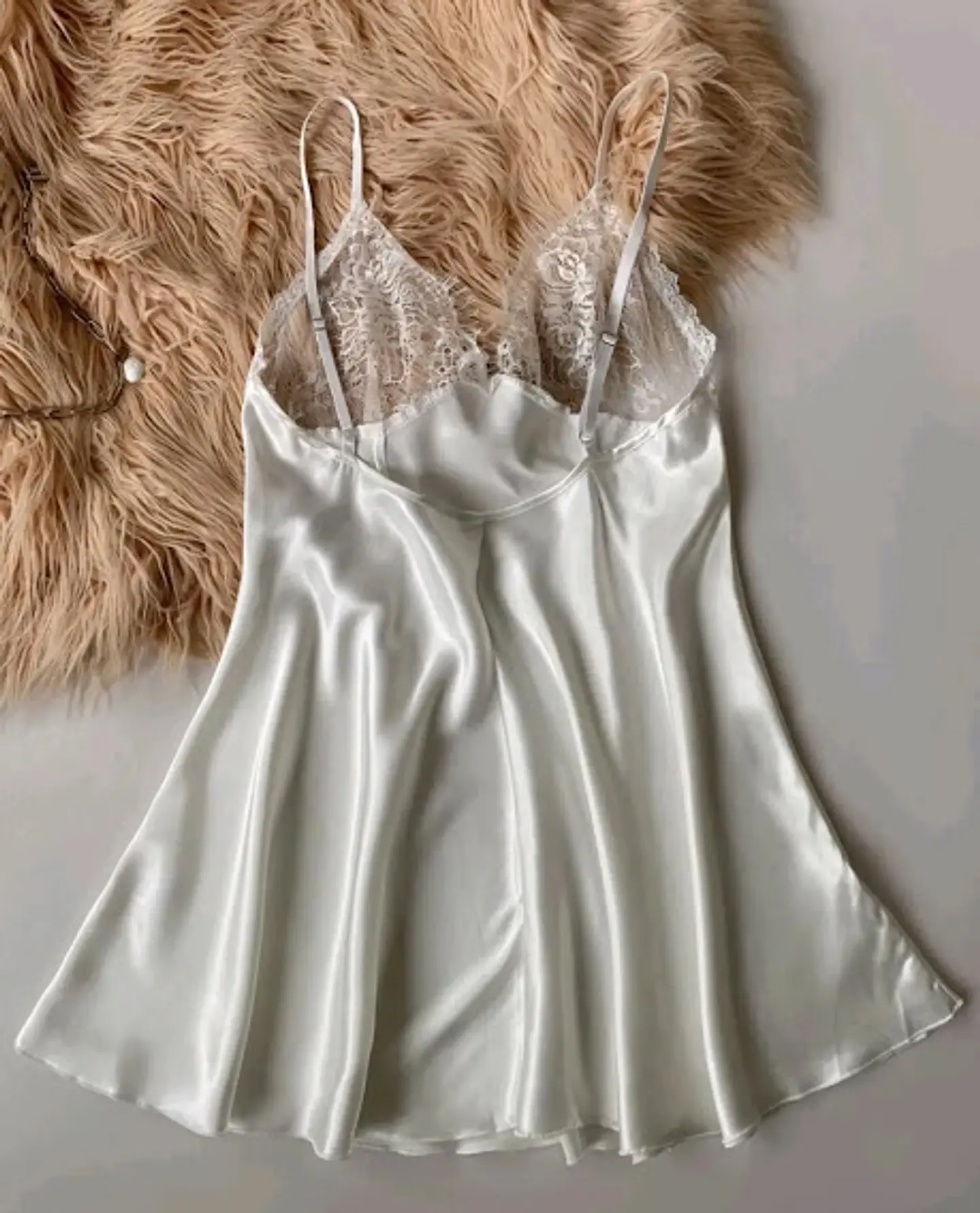 Camisola Satín 2