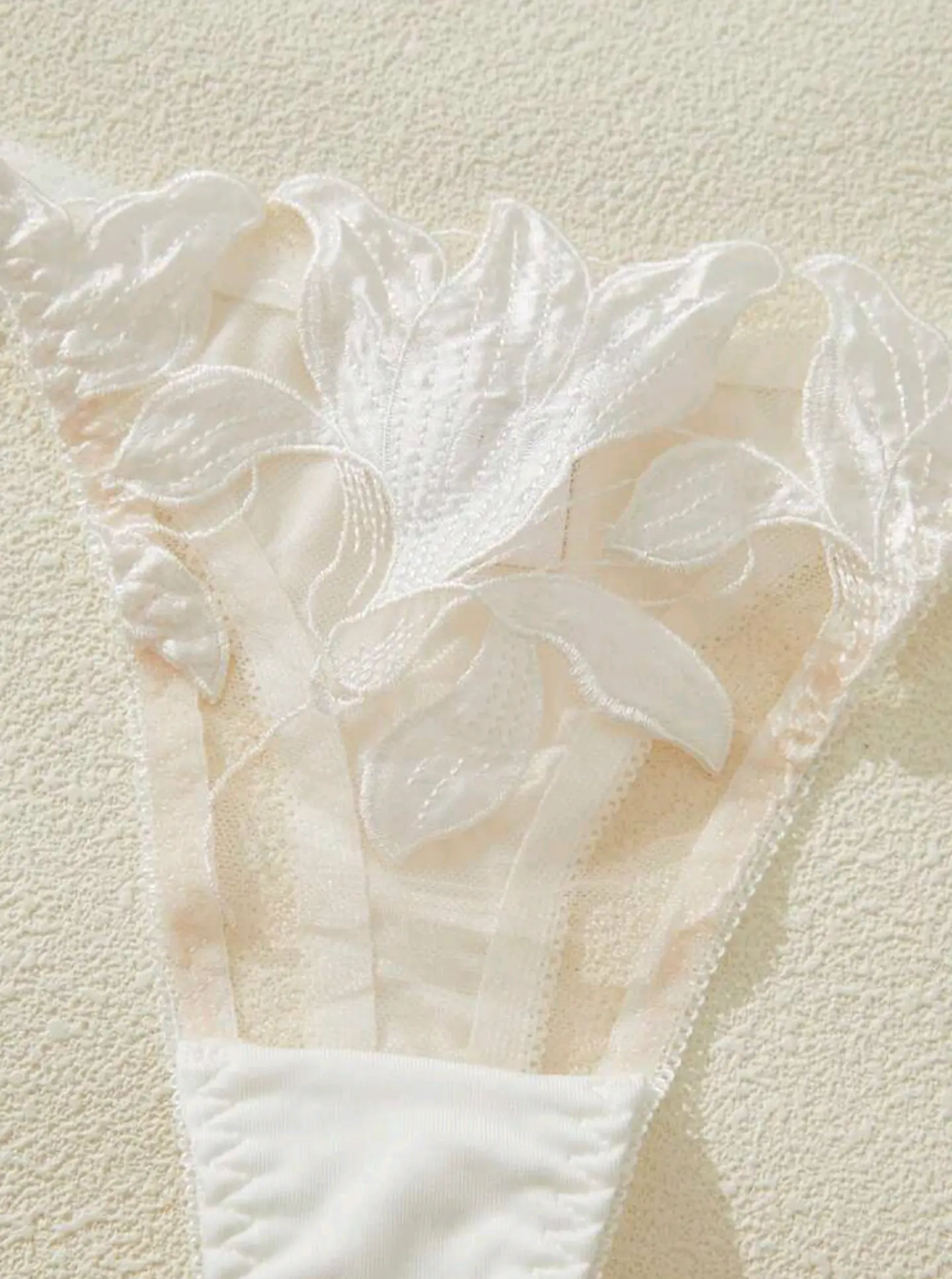 Conjunto Flores Bordadas 4