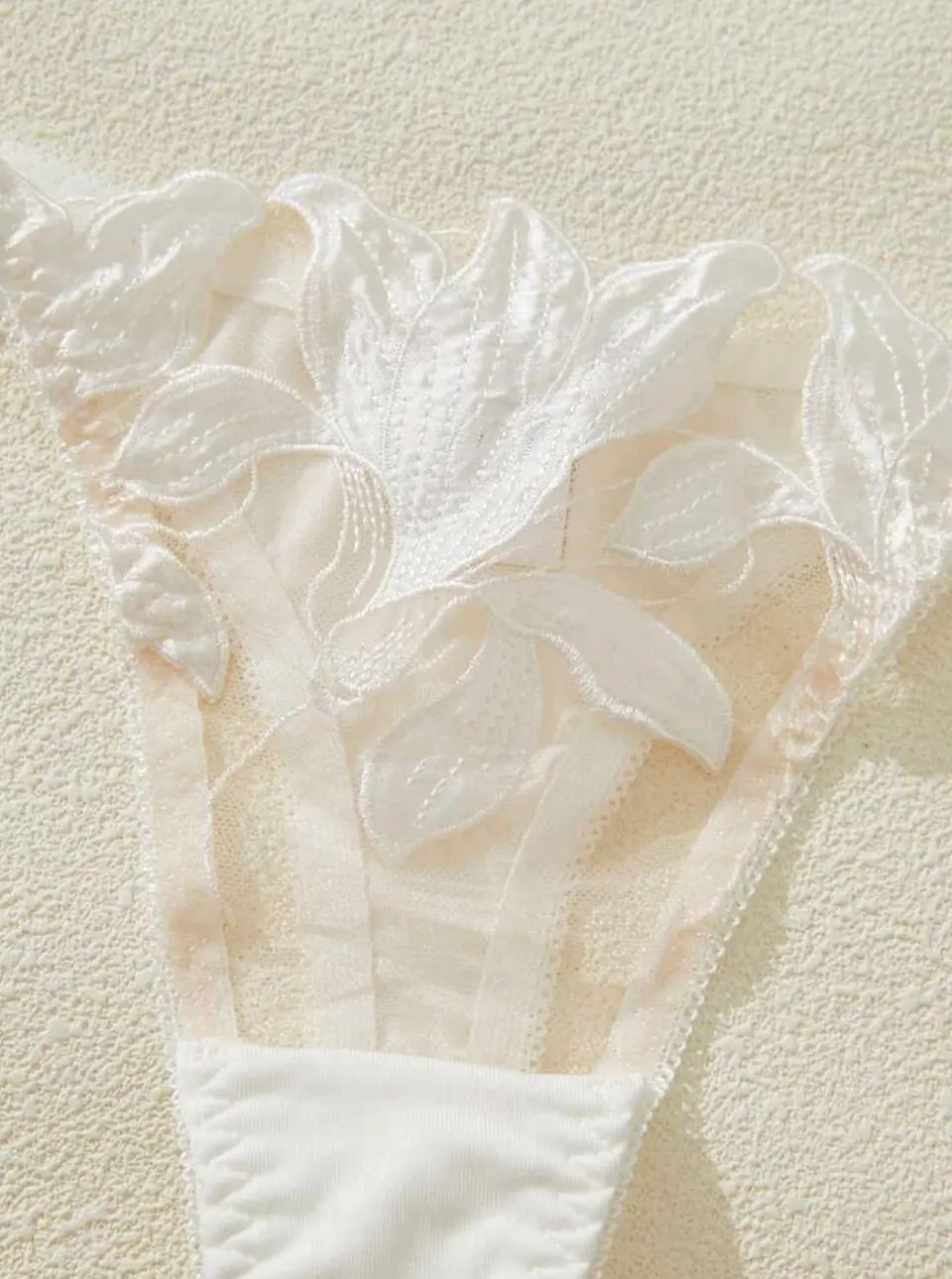 Conjunto Flores Bordadas 4