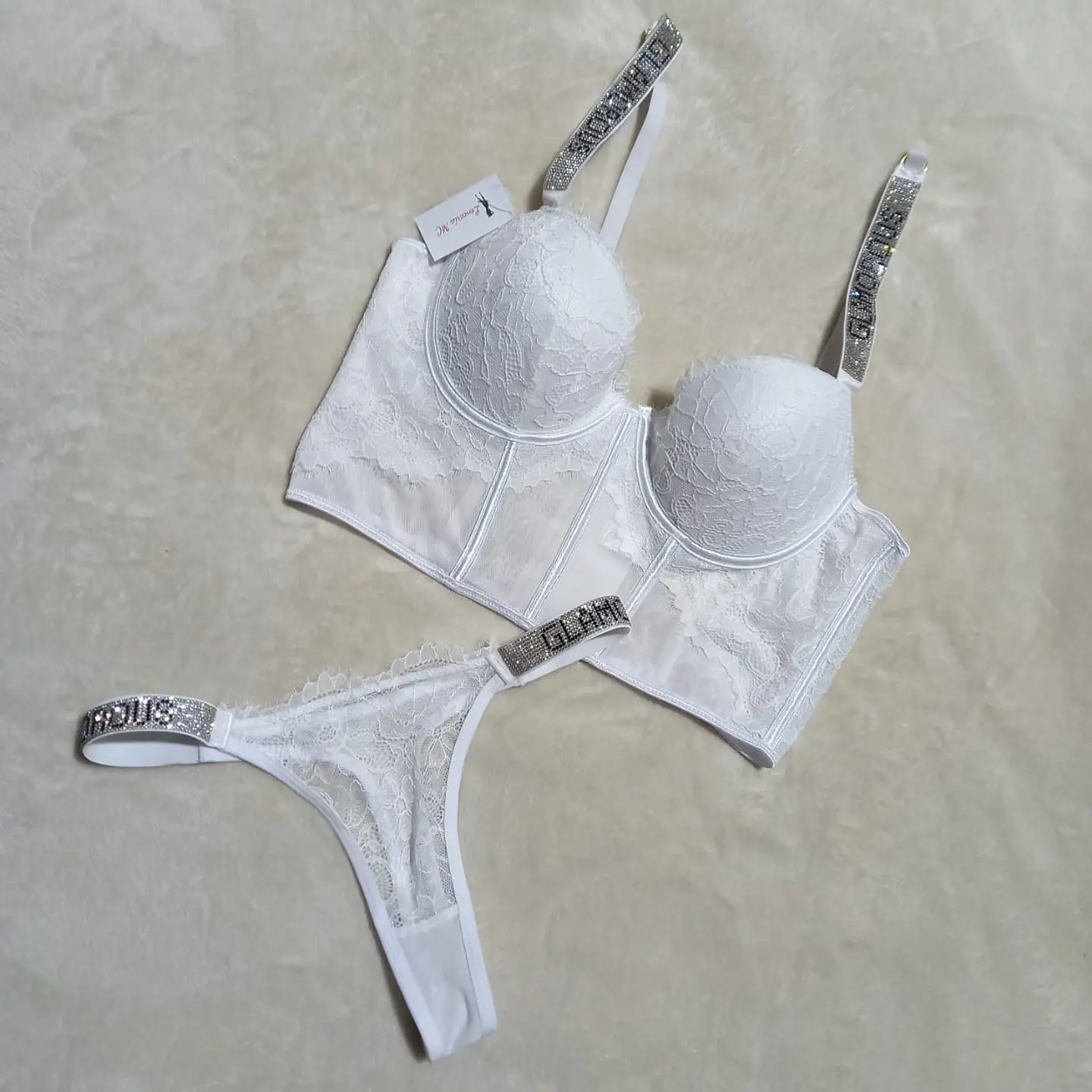 Conjunto GLAMOROUS 1