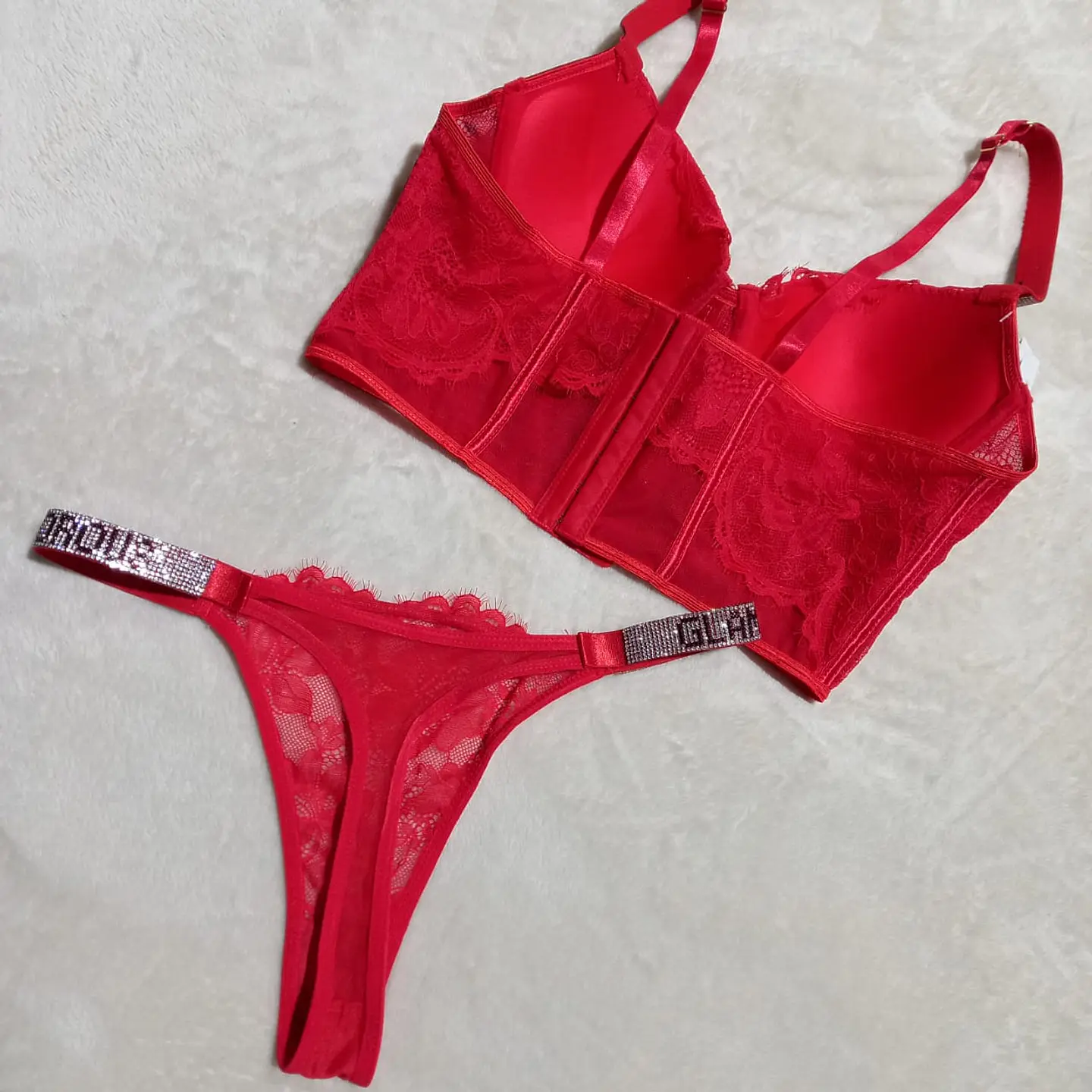 Conjunto GLAMOROUS 3