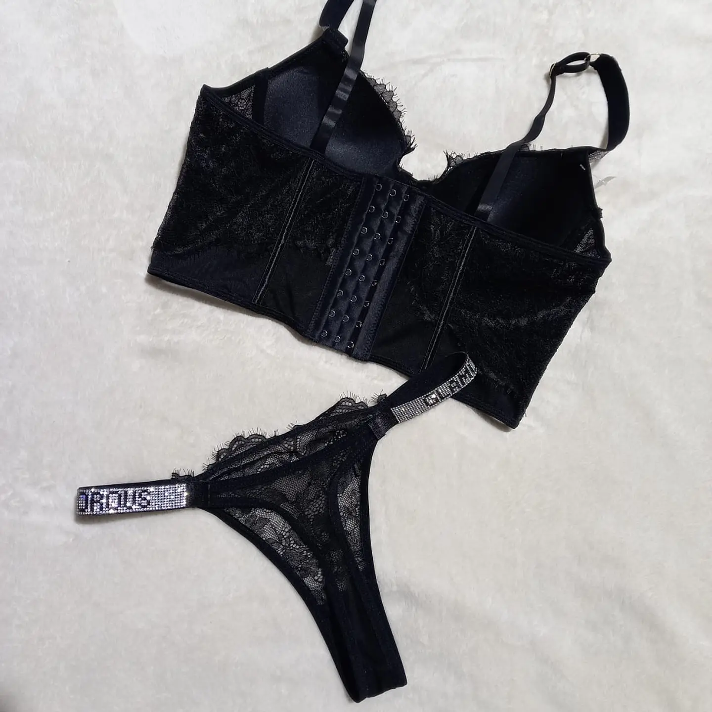 Conjunto GLAMOROUS 4