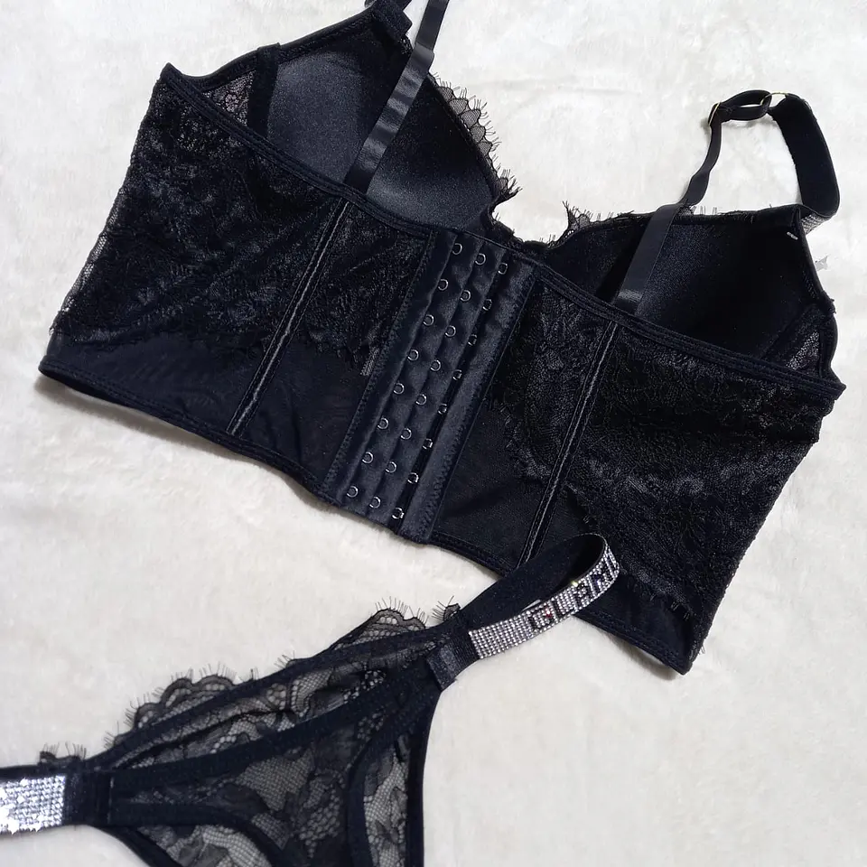 Conjunto GLAMOROUS 5