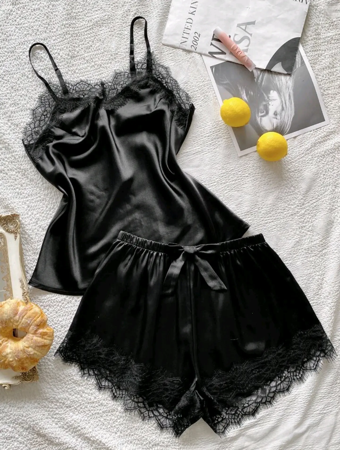 Pijama Encaje y Satín 1