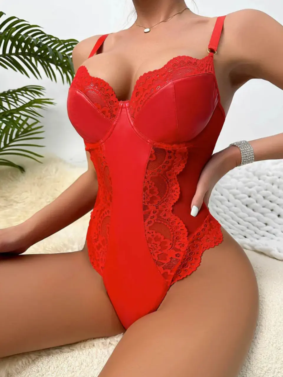 Body Cuerina y Encaje 3