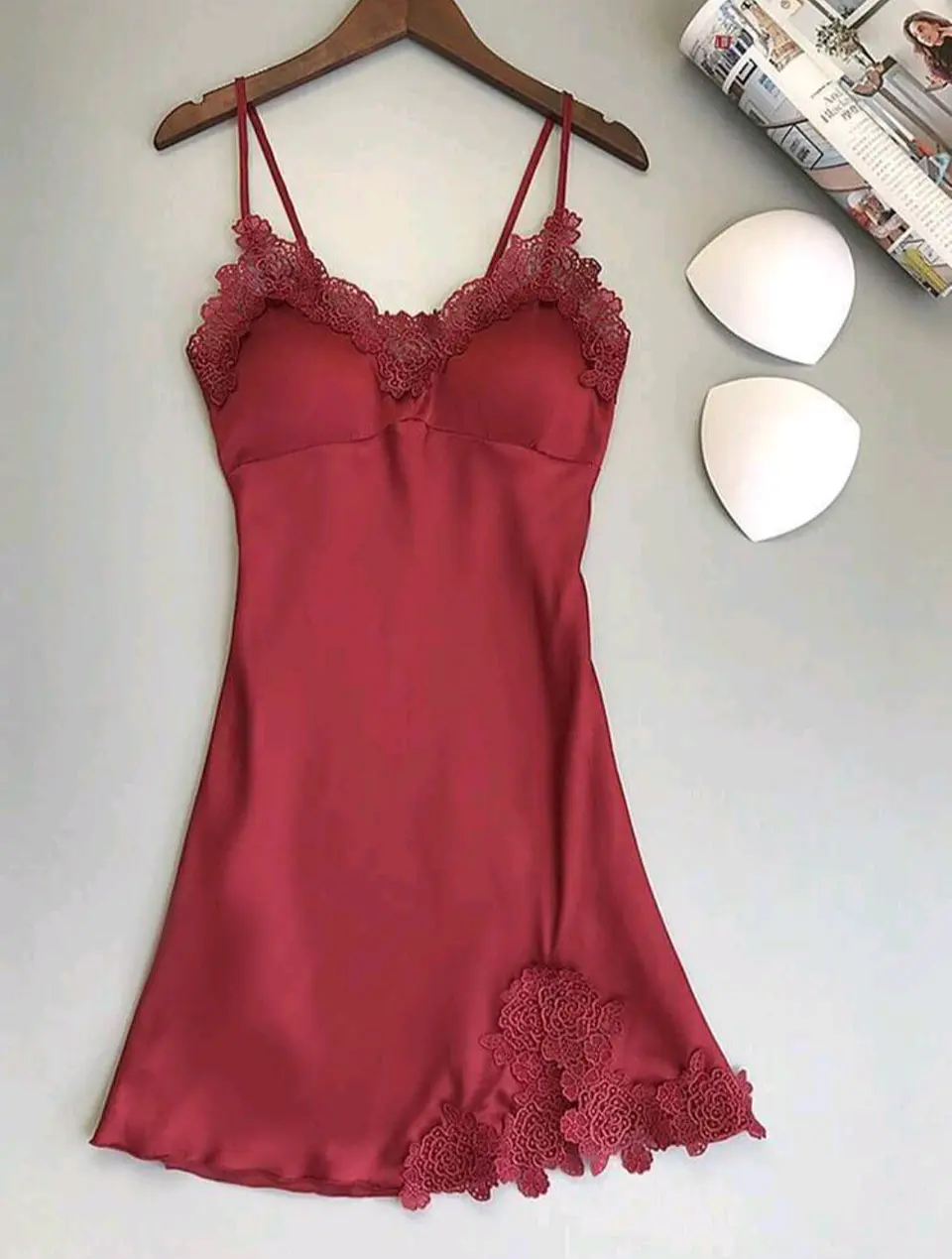 Camisola Satín Rojo 3