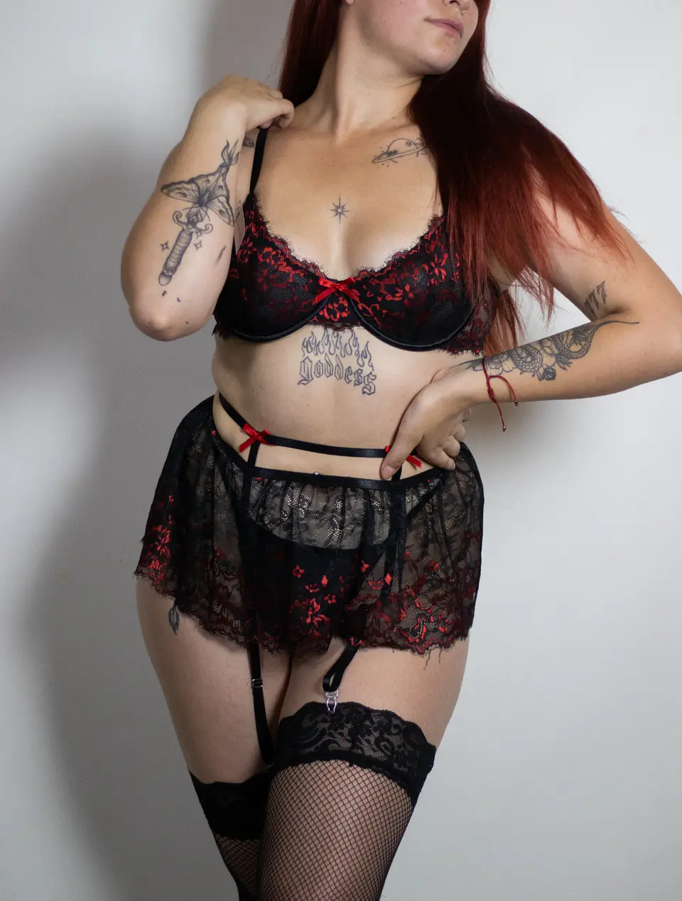 Conjunto Flores Rojas 4