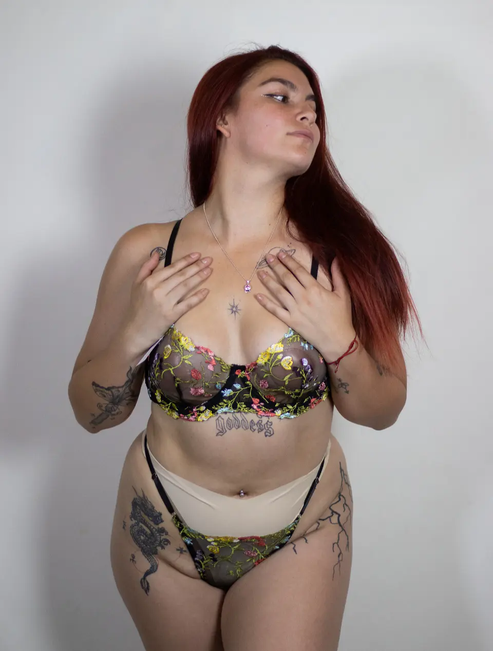 Conjunto Flores Bordadas 5