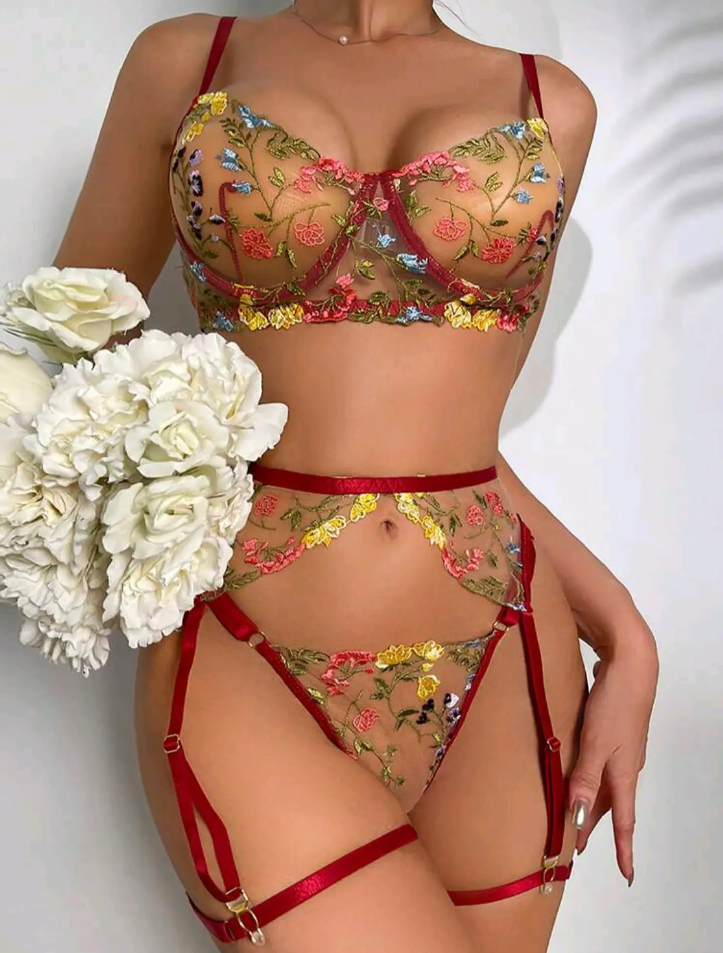 Conjunto Flores Bordadas 2