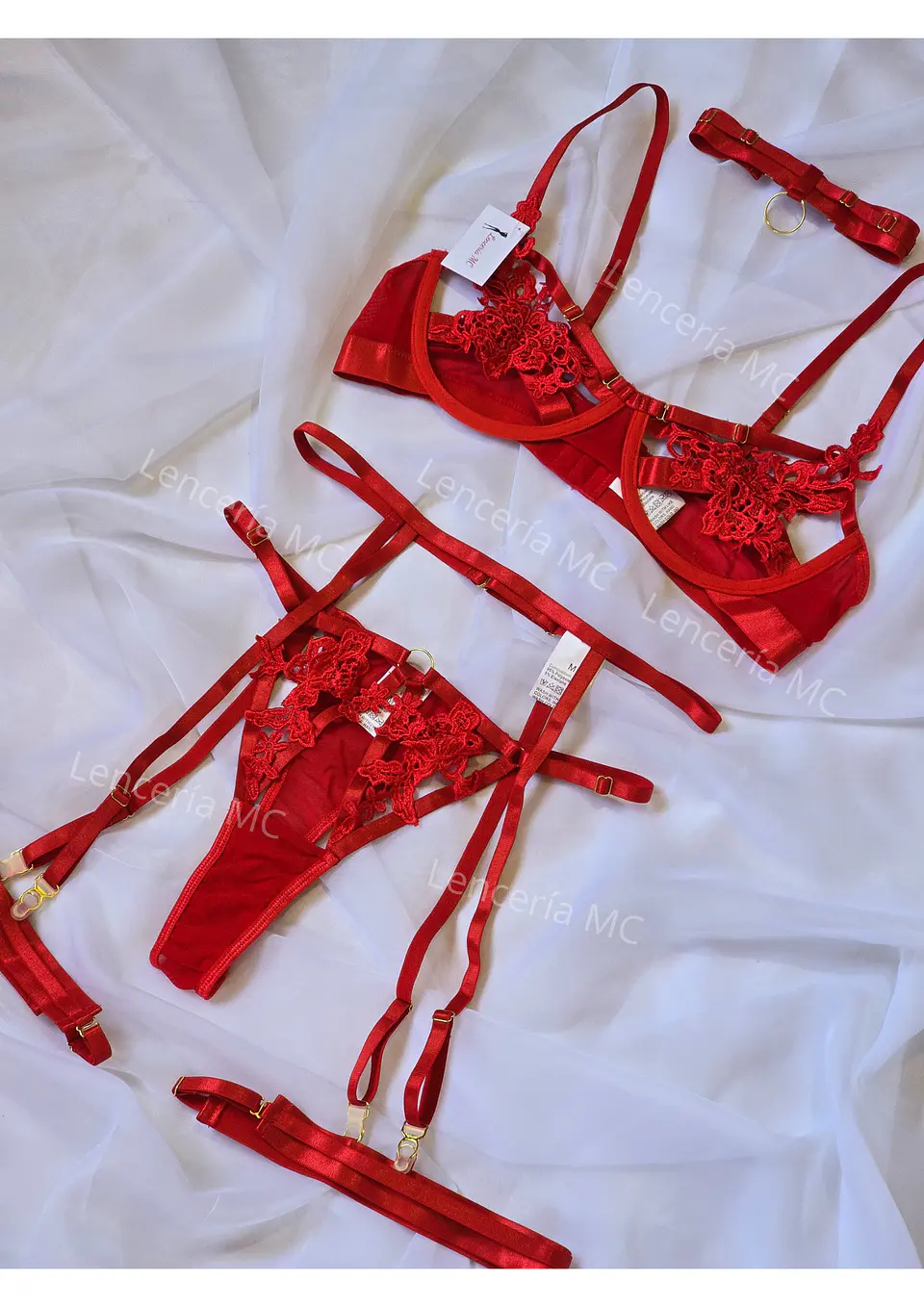 Conjunto Flores Bordadas 1