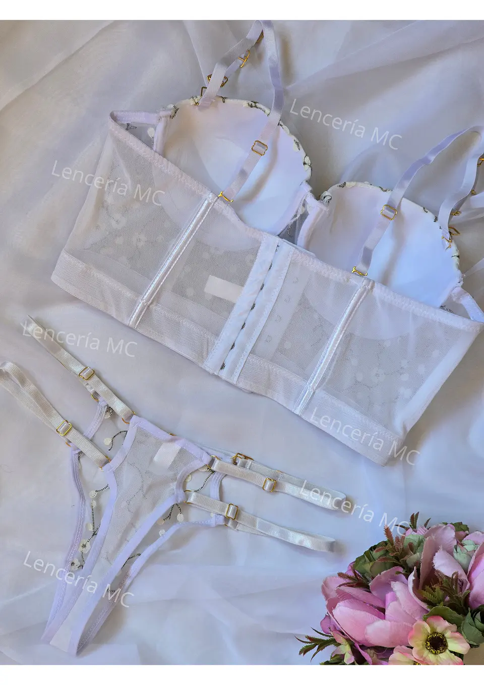 Conjunto Flores Bordadas 4