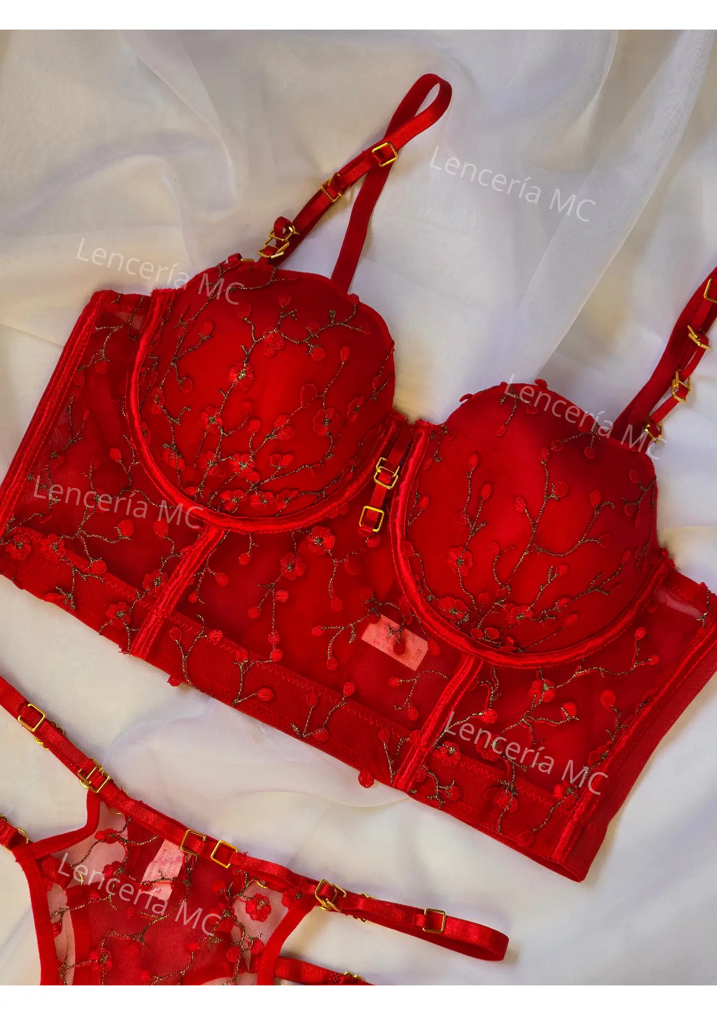 Conjunto Flores Bordadas 2