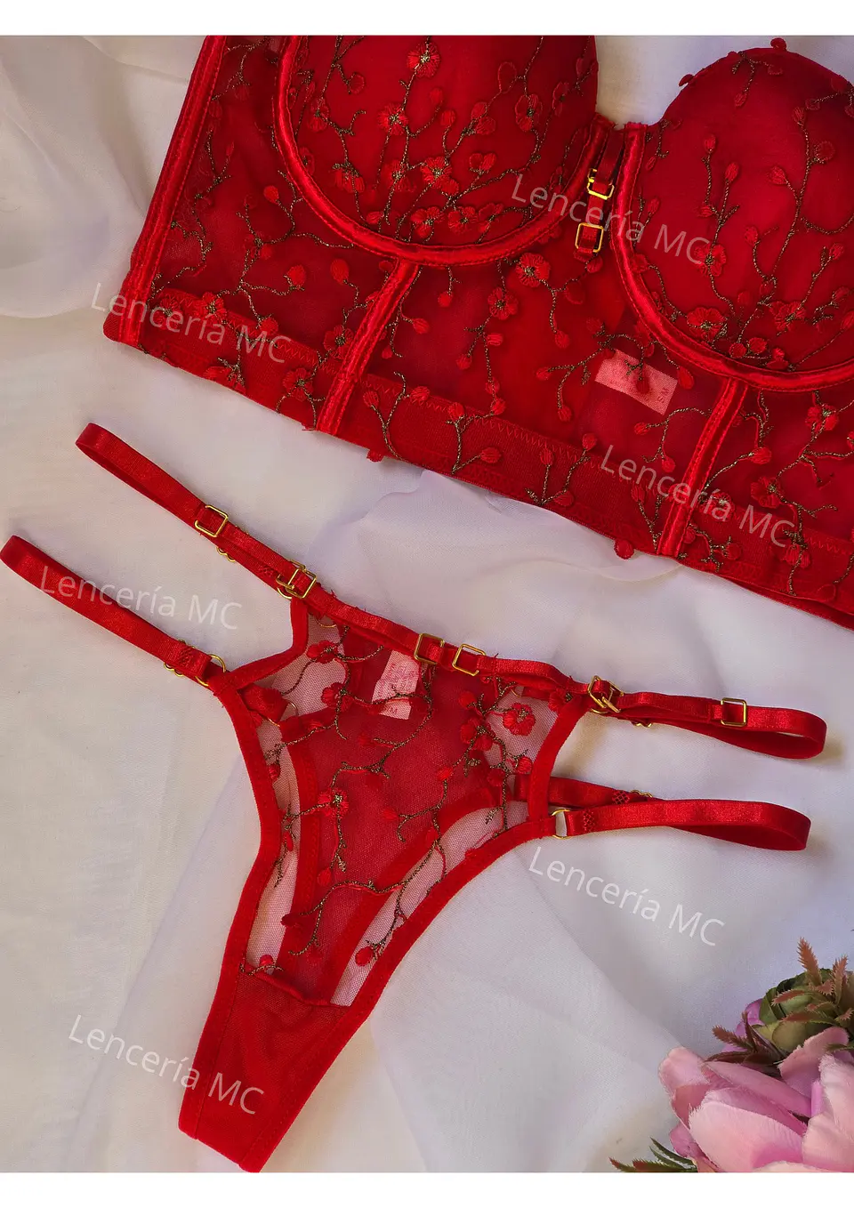 Conjunto Flores Bordadas 3