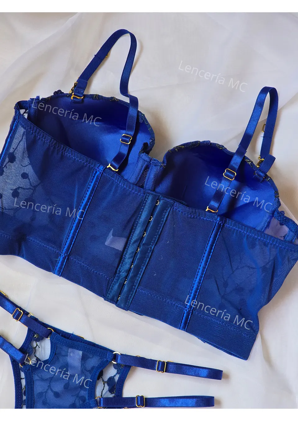 Conjunto Flores Bordadas 5
