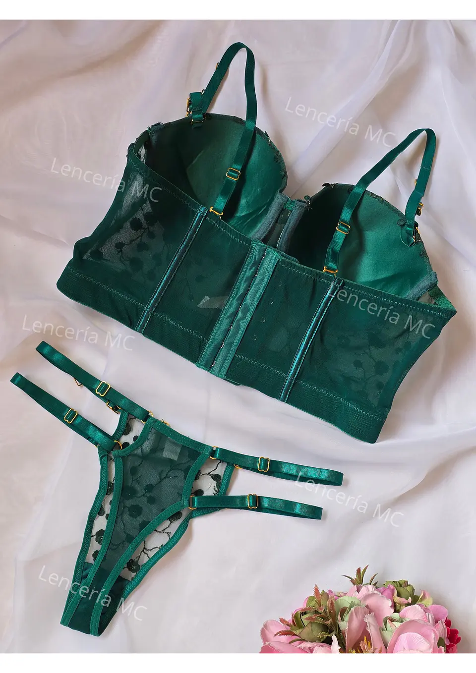 Conjunto Flores Bordadas 4