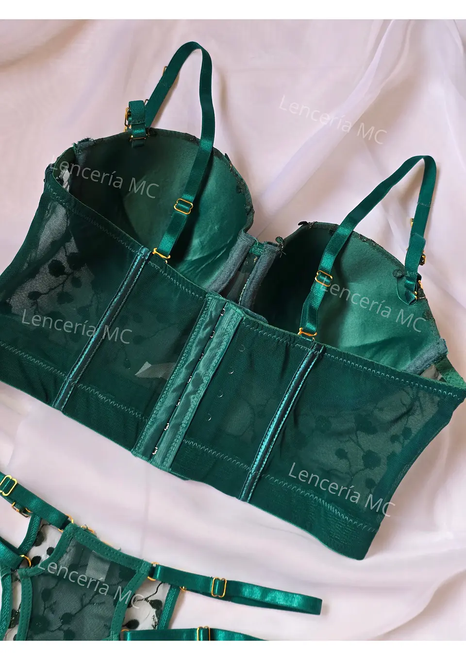 Conjunto Flores Bordadas 5