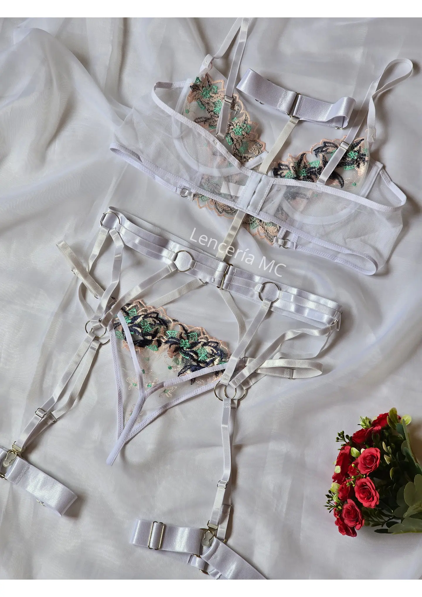 Conjunto Flores Bordadas 5