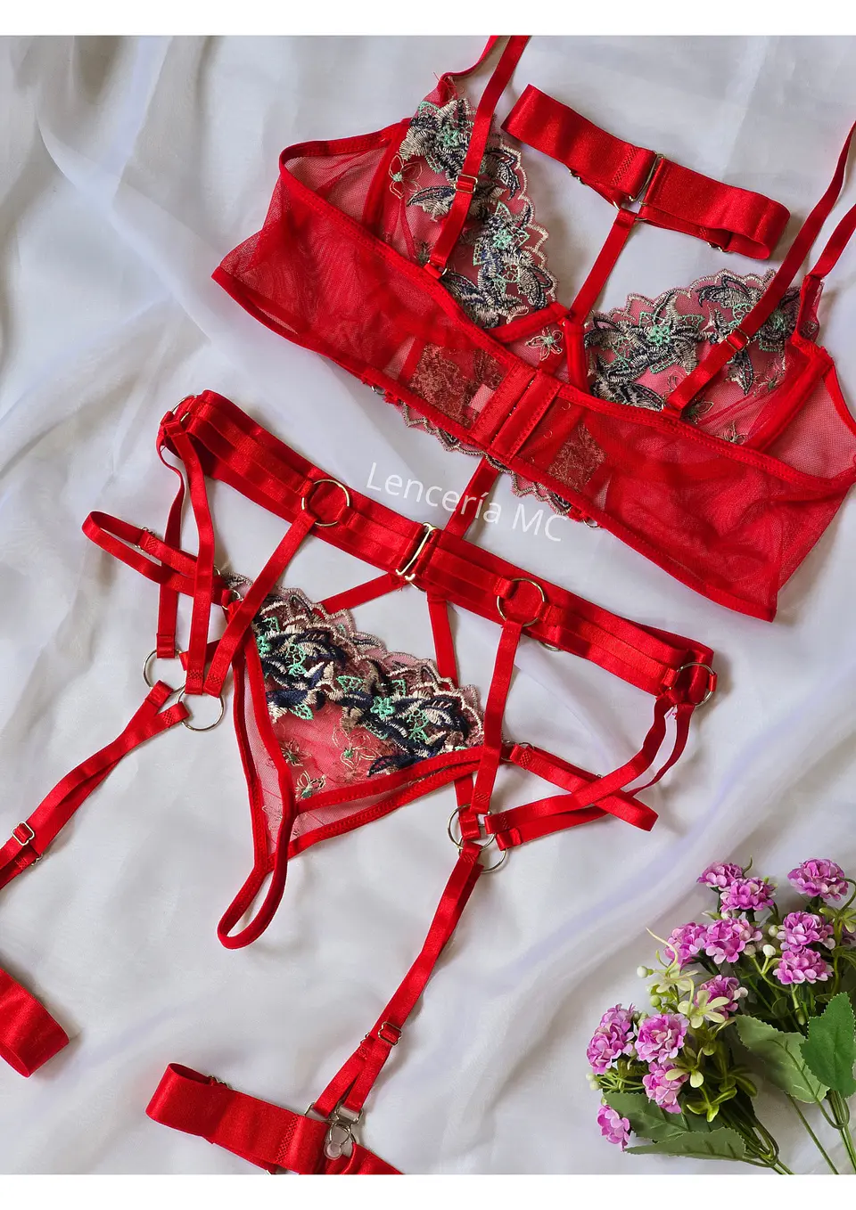 Conjunto Flores Bordadas 6