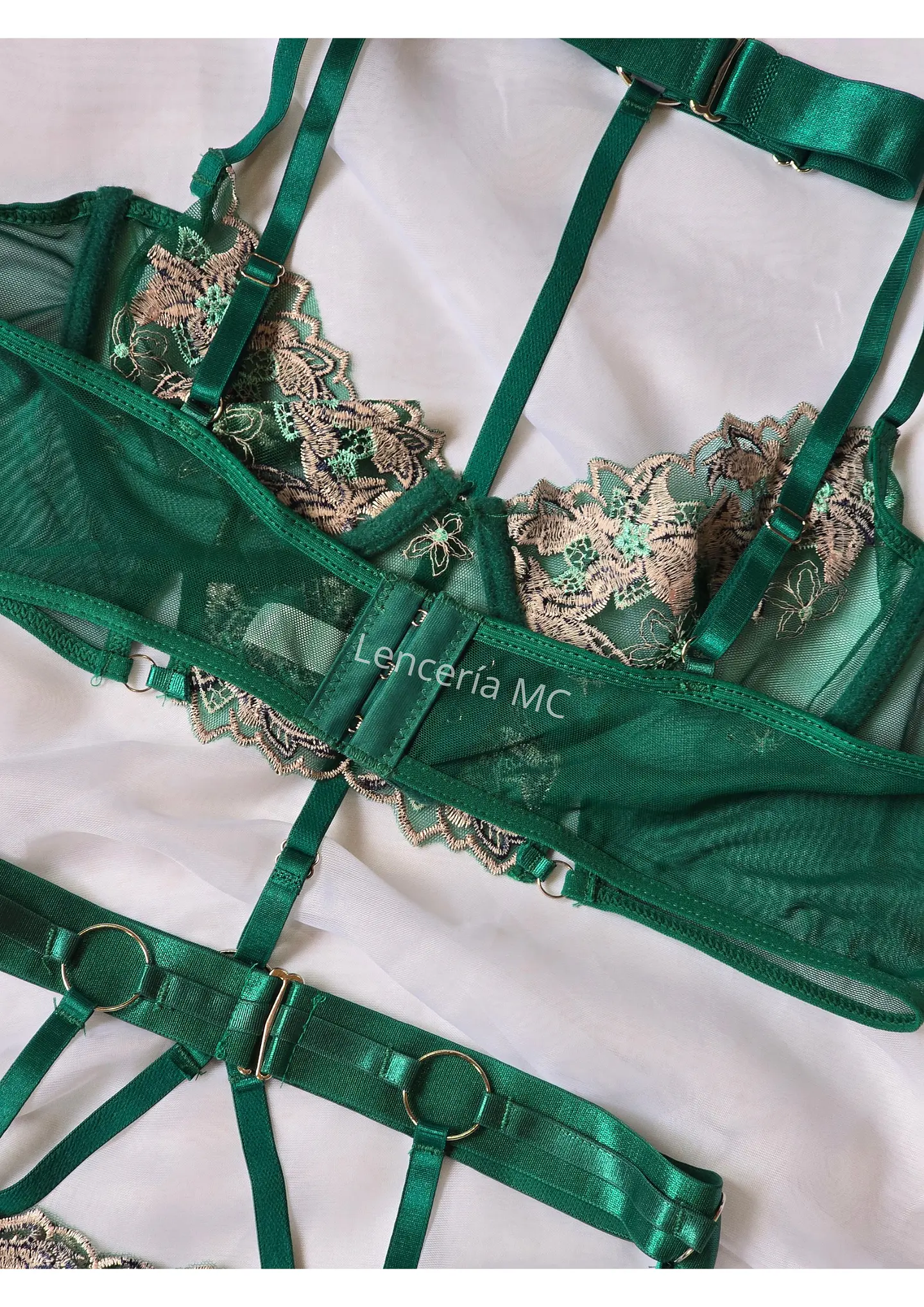 Conjunto Flores Bordadas 7