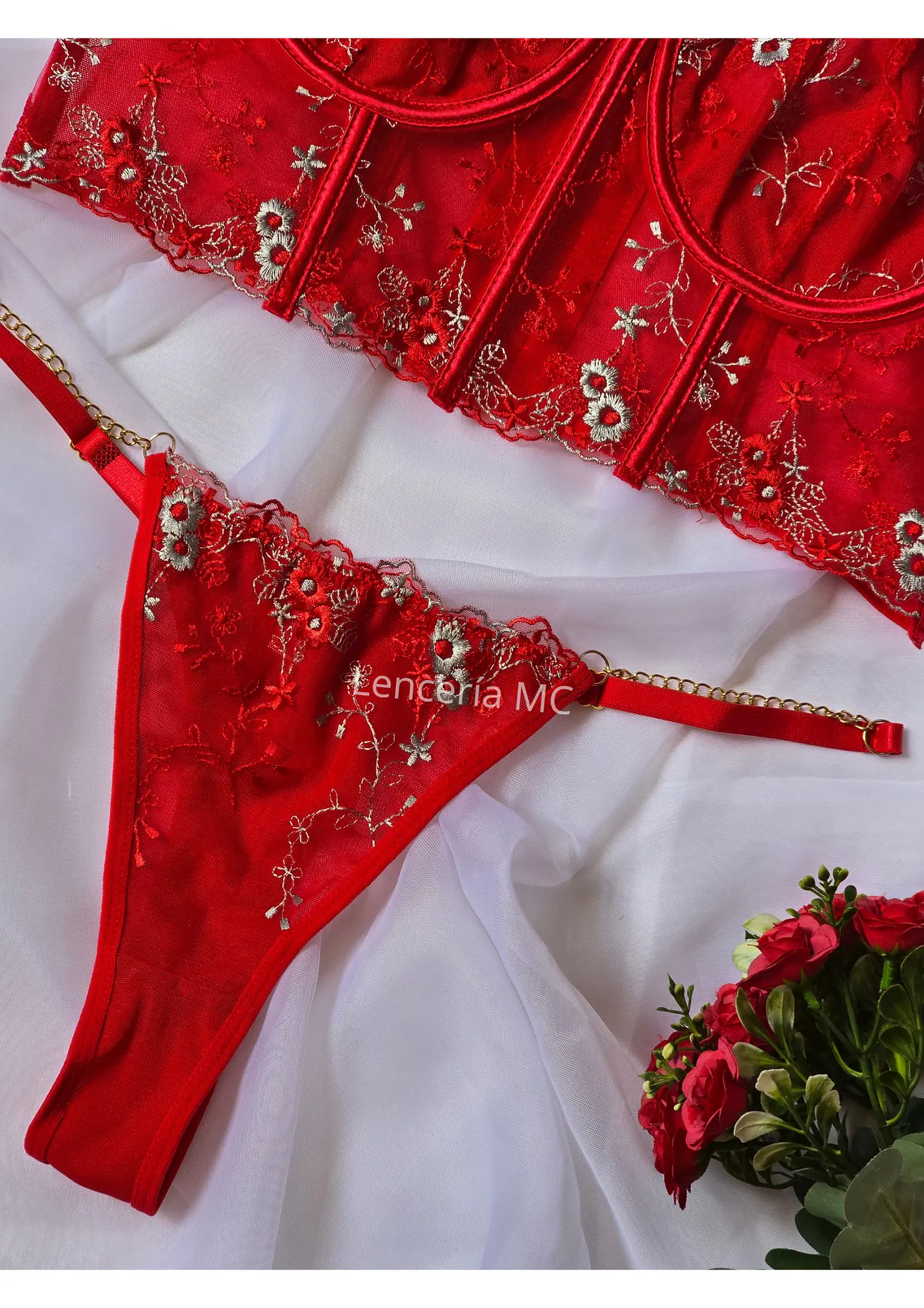 Conjunto Flores Bordadas 3