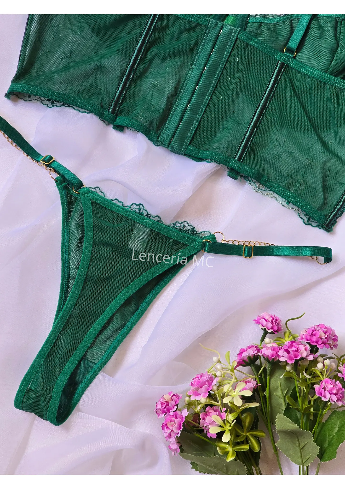 Conjunto Flores Bordadas 6