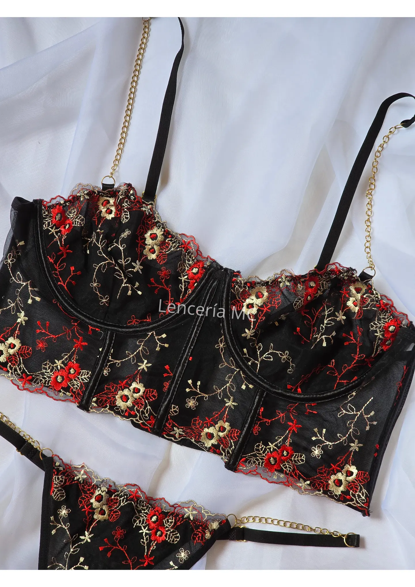 Conjunto Flores Bordadas 2