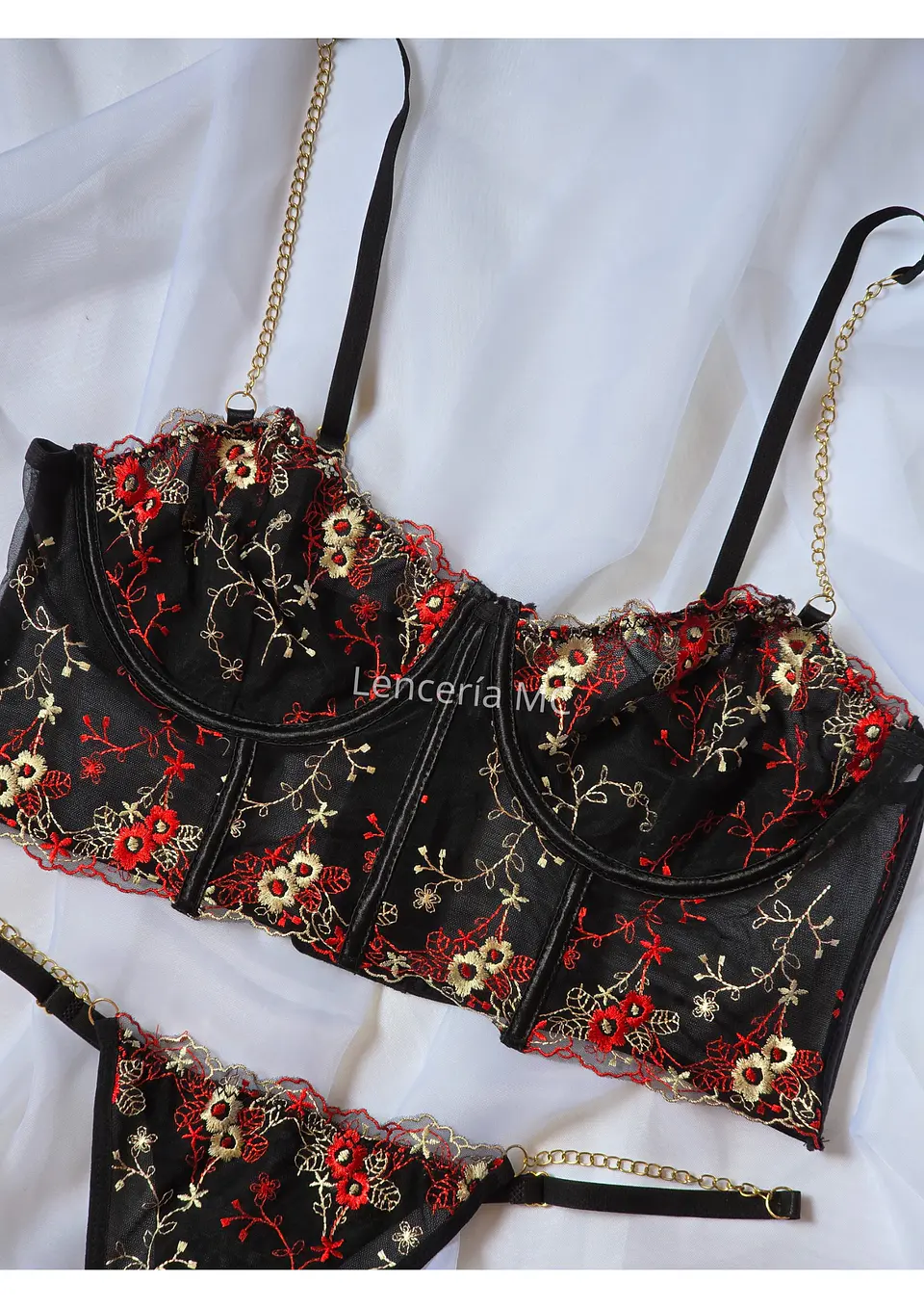 Conjunto Flores Bordadas 2