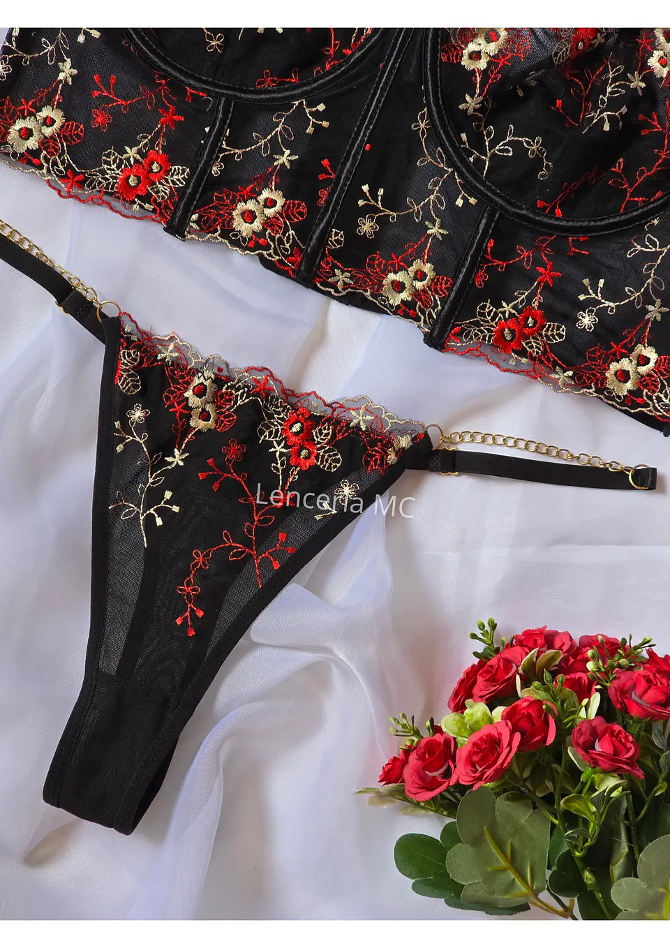 Conjunto Flores Bordadas 3