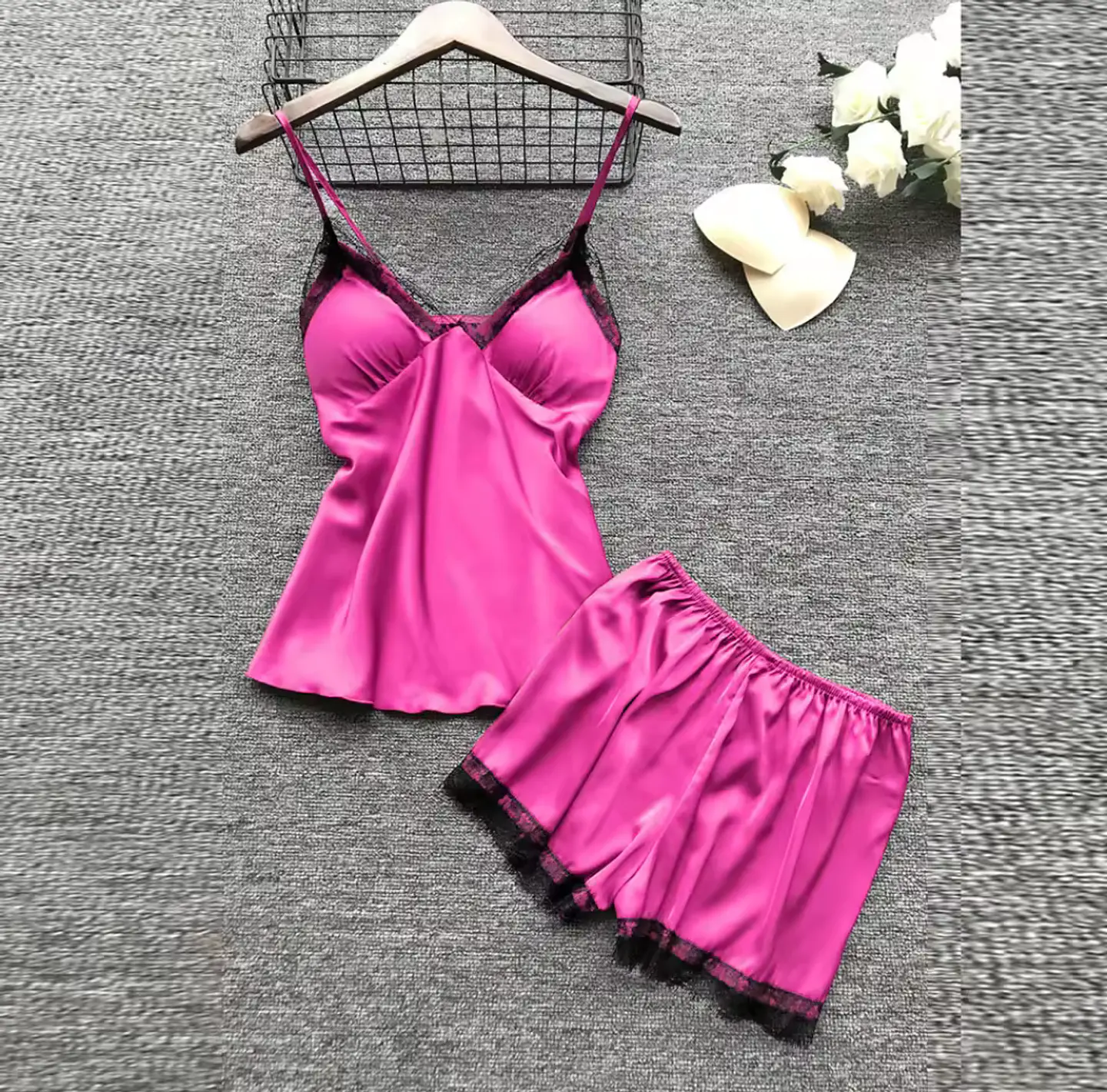 Pijama Satín y Encaje 2