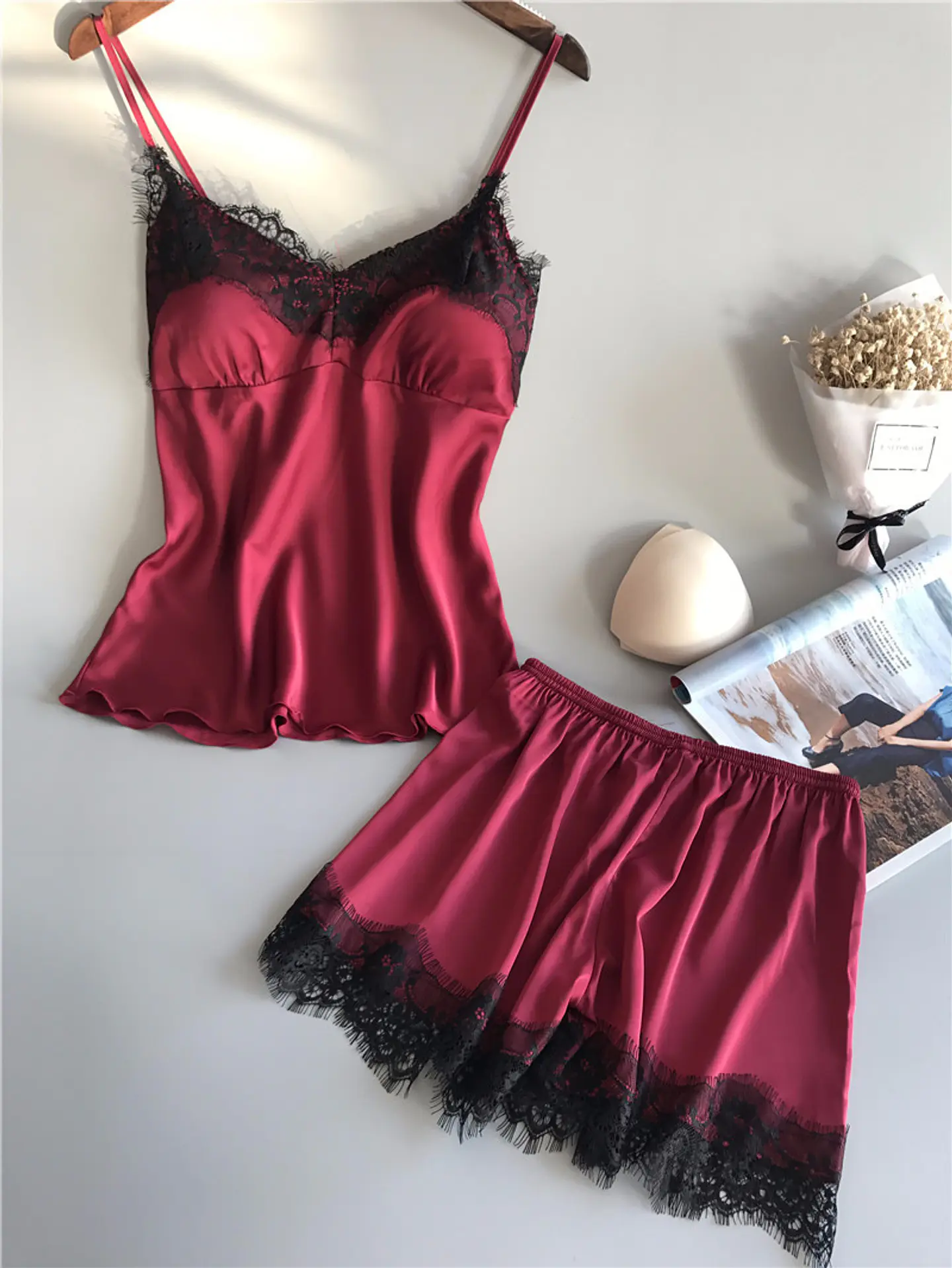 Pijama Satín y Encaje 3