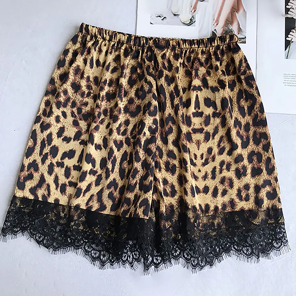 Pijama Satin Estampado de Leopardo 4