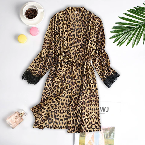 Bata Estampado de Leopardo