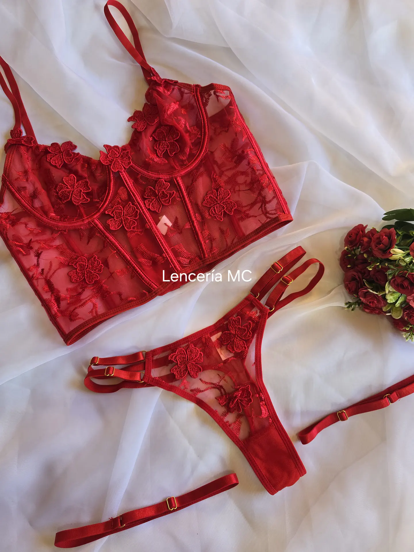 Conjunto Flores Bordadas 7