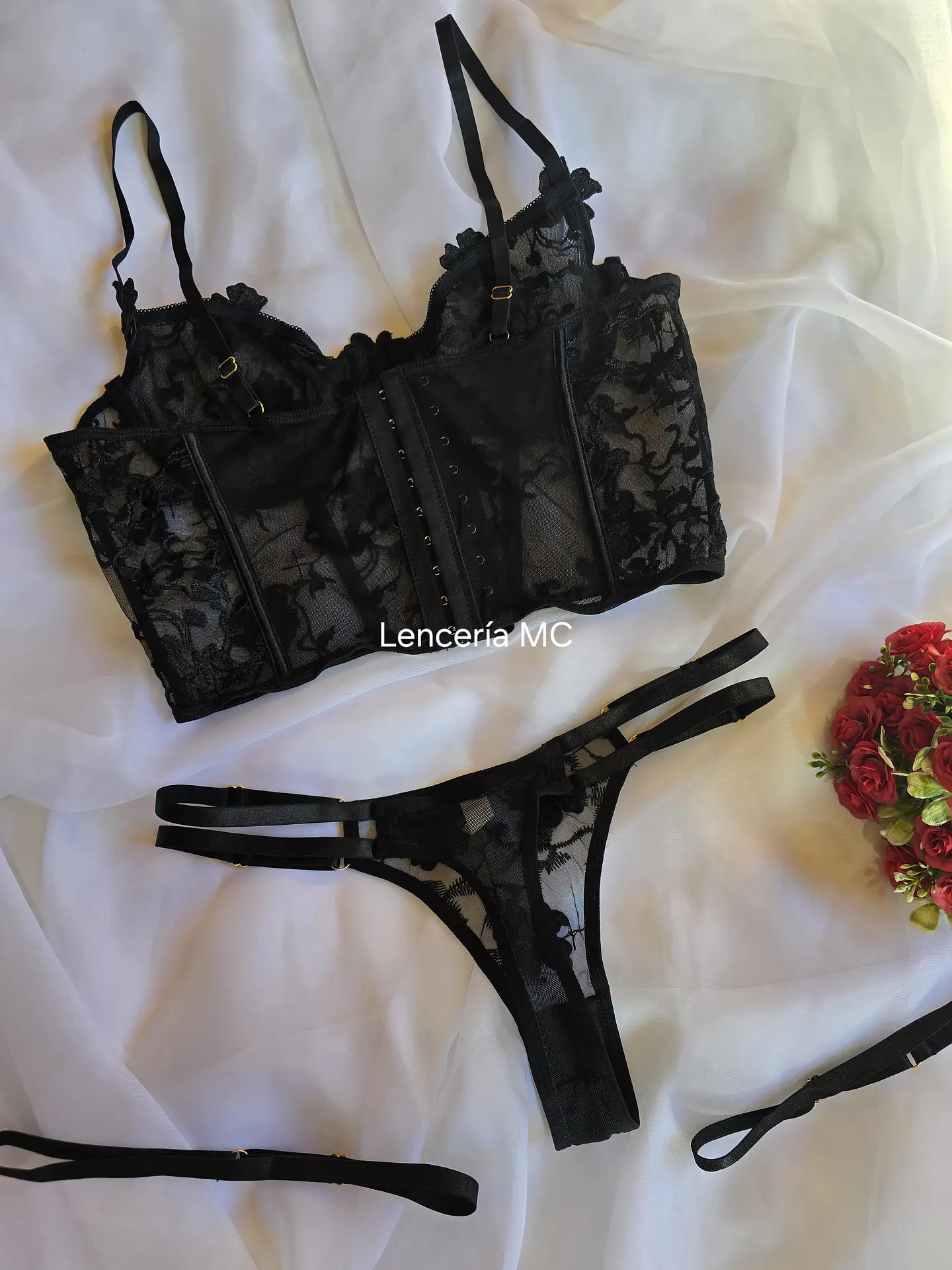 Conjunto Flores Bordadas 6