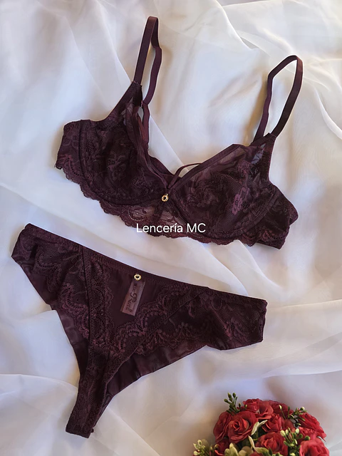 Conjunto Encaje