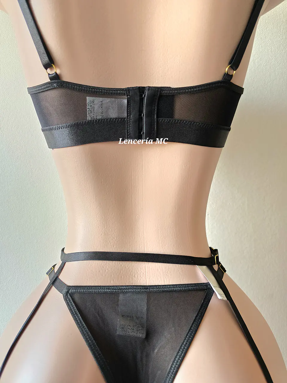 Conjunto Flores Bordadas 17