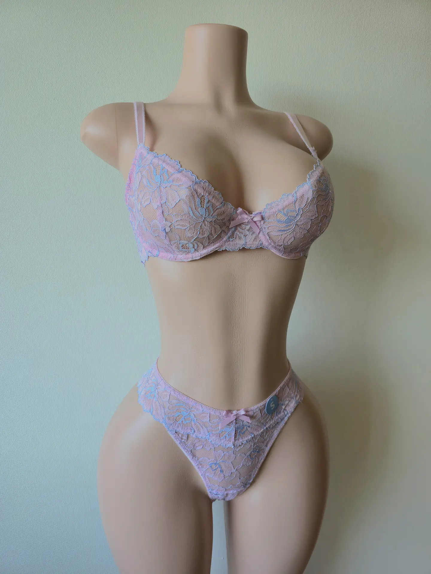 Conjunto Flores Bordadas 14