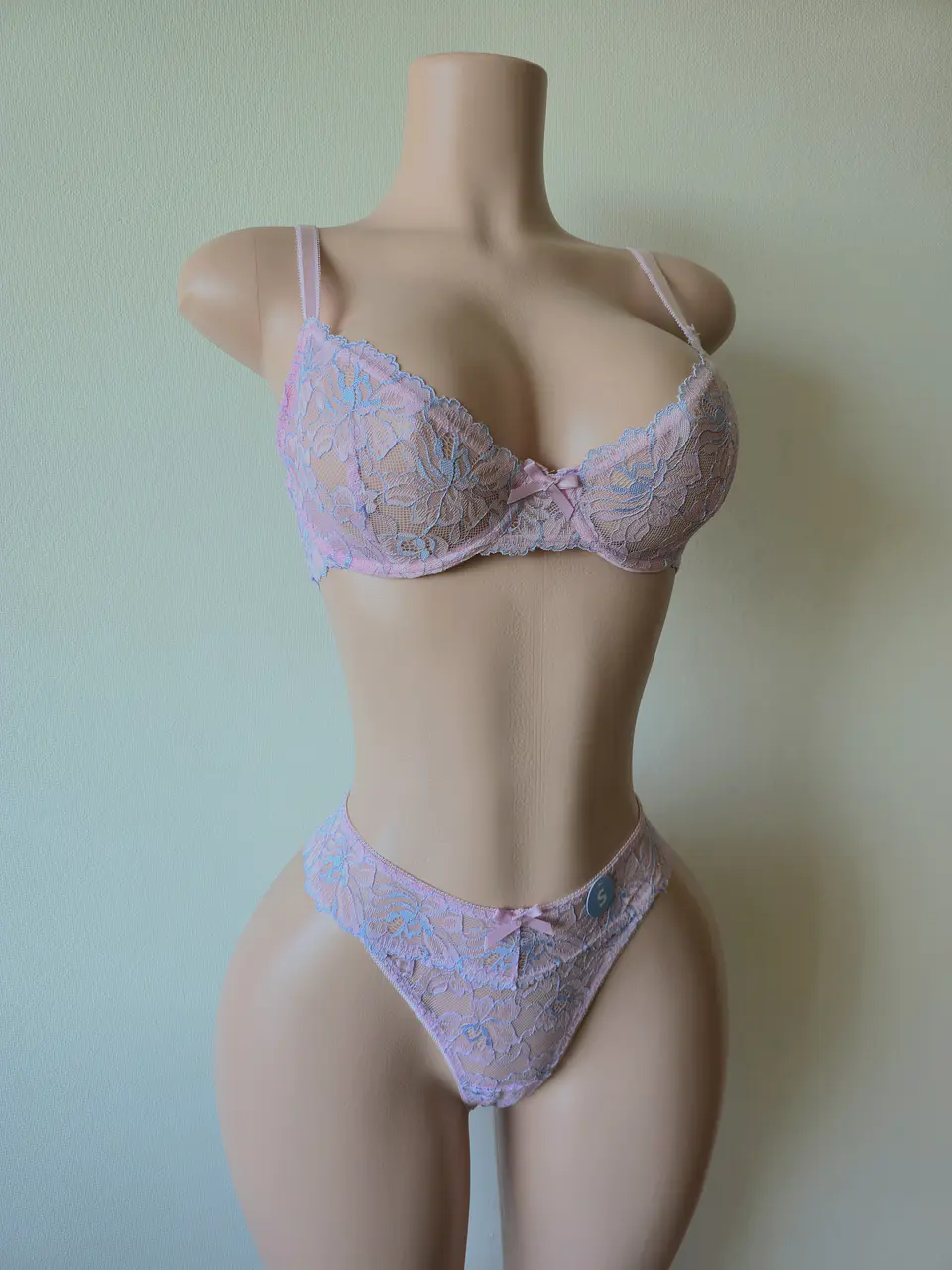 Conjunto Flores Bordadas 14