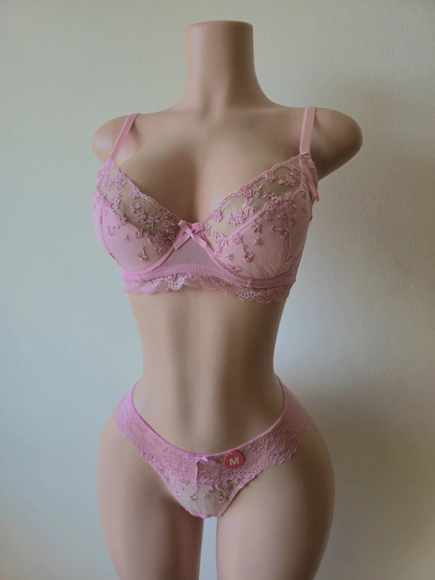 Conjunto Flores Bordadas 6
