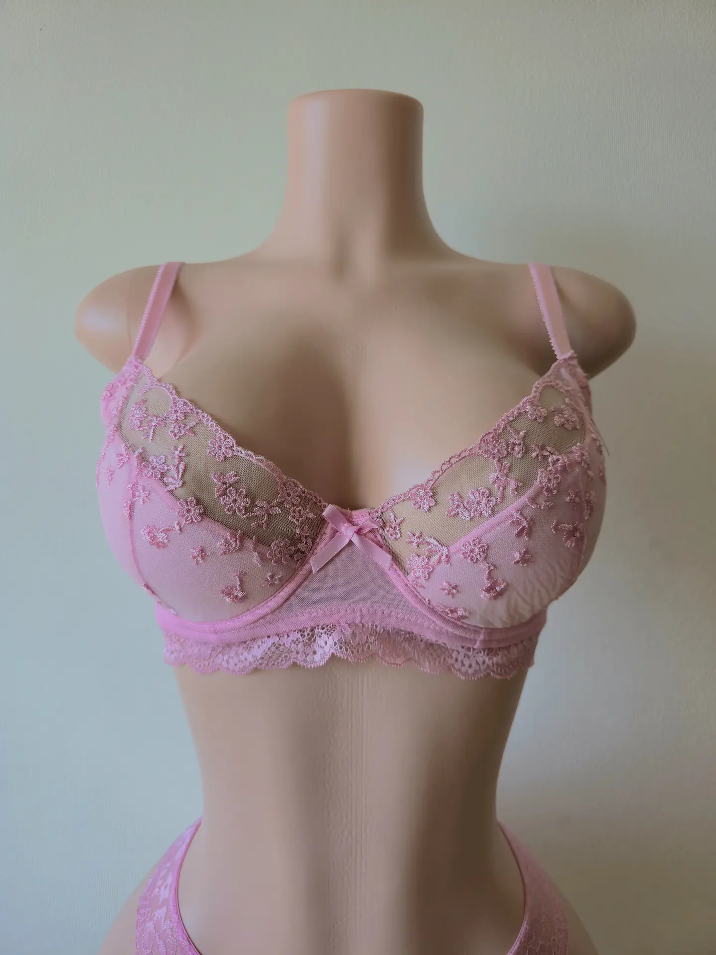 Conjunto Flores Bordadas 3