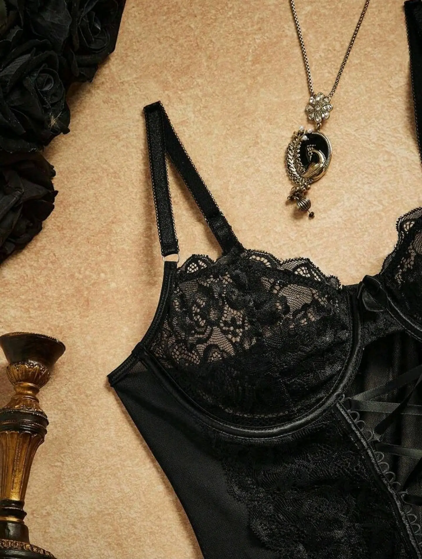 Conjunto Bustier Encaje 8