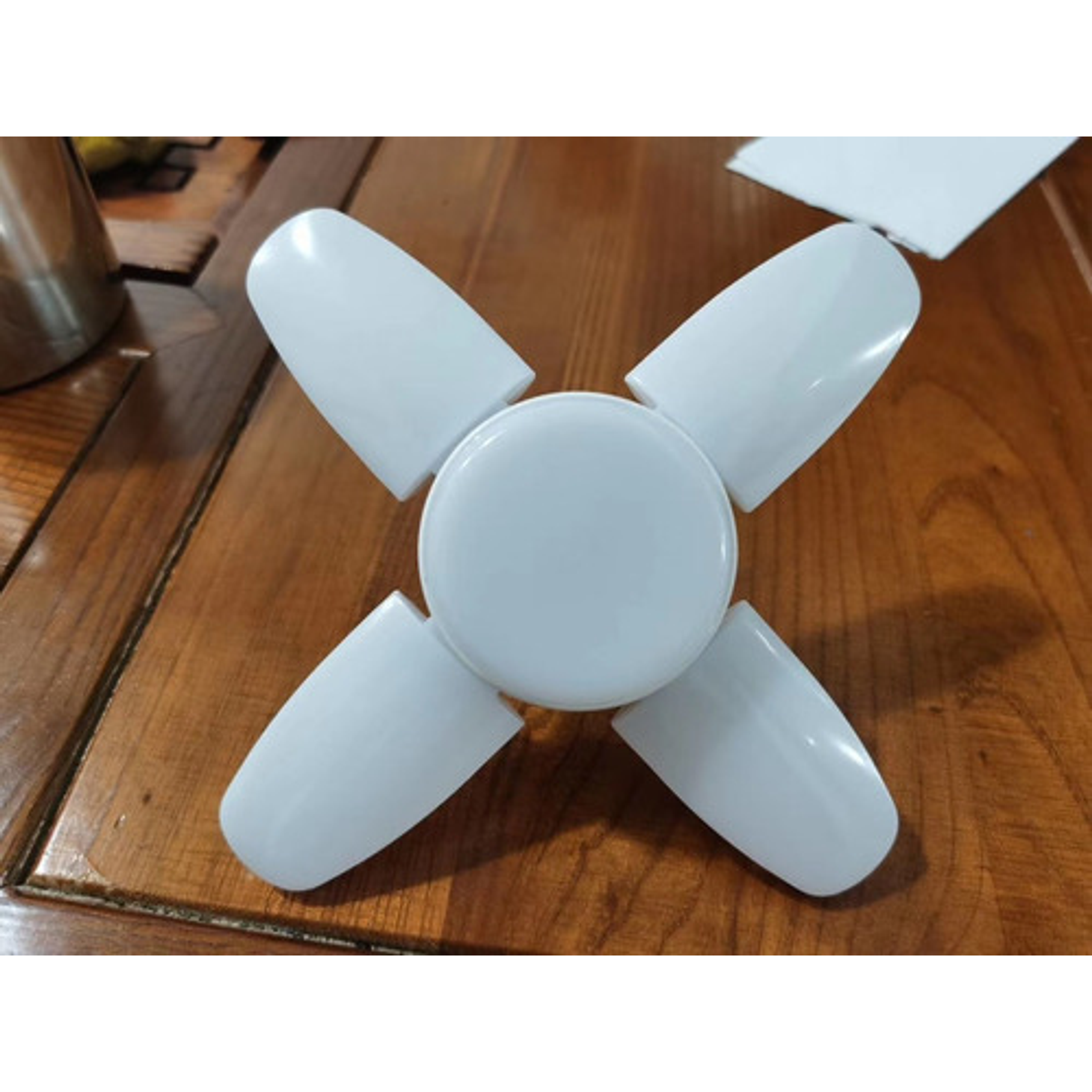 Ampolleta Led 4 Aspas Angulo Ajustable Ampolletas Led 28w 2