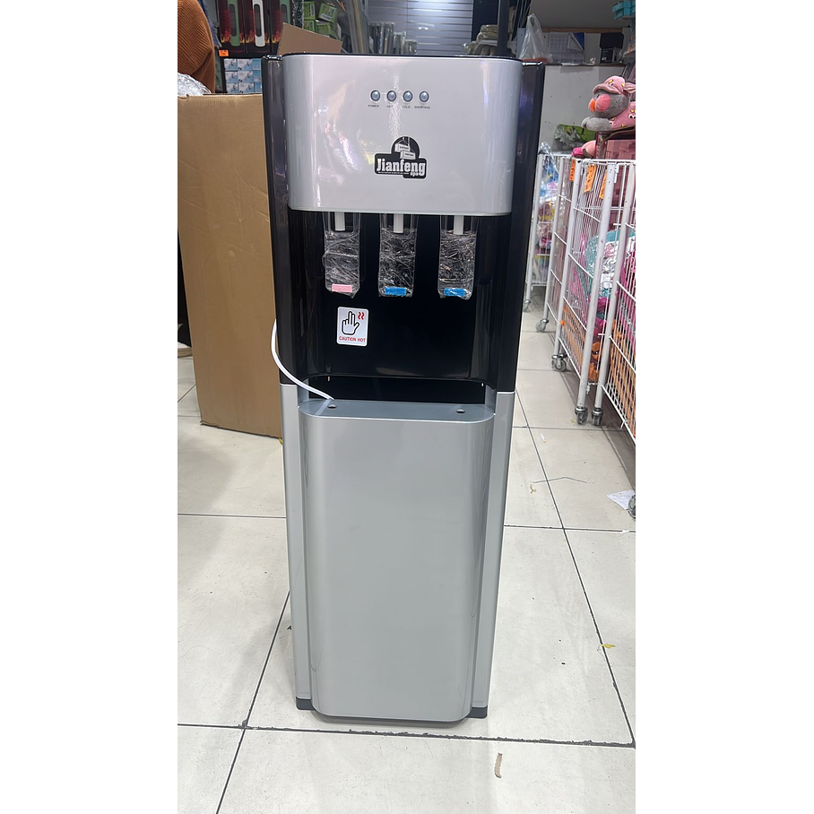 Dispesador Electrico de Agua Fria Caliente y Natural Con Carga Oculta 2